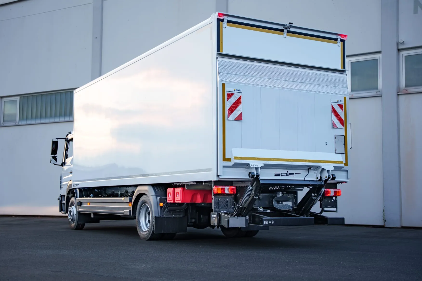 Mercedes-Benz Atego 2 Mercedes-Benz Atego – Bild 2